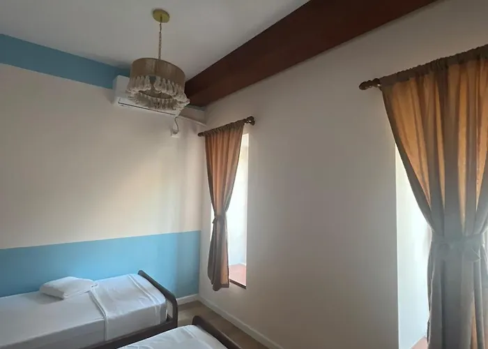 Xha Llukani 3*